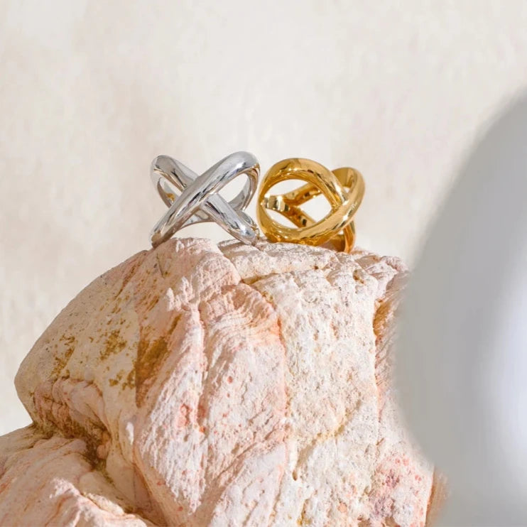 Remi Cross Ring
