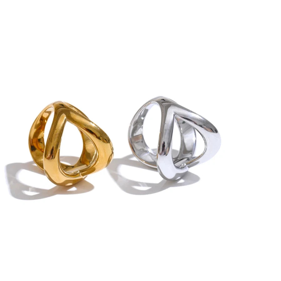 Remi Cross Ring