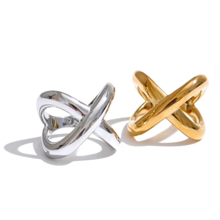 Remi Cross Ring