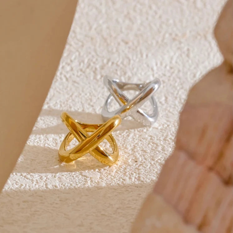 Remi Cross Ring