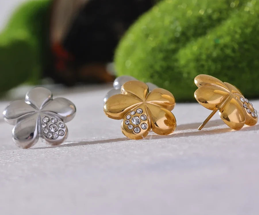 Puff Flower Earrings